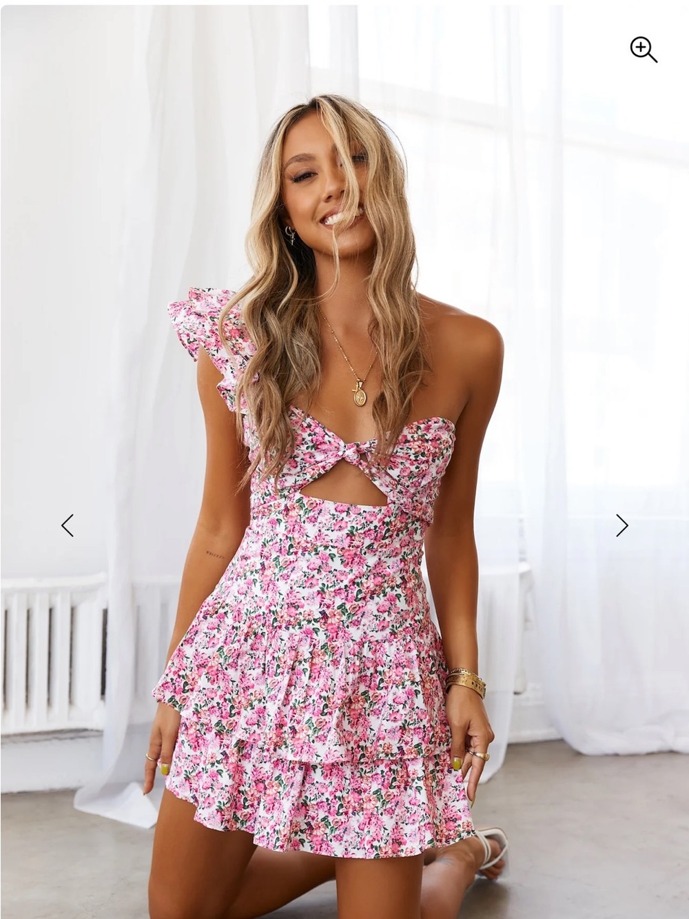 Hello Molly Ruffled Out Floral Dress Pink size 8 - Picture 2 of 15